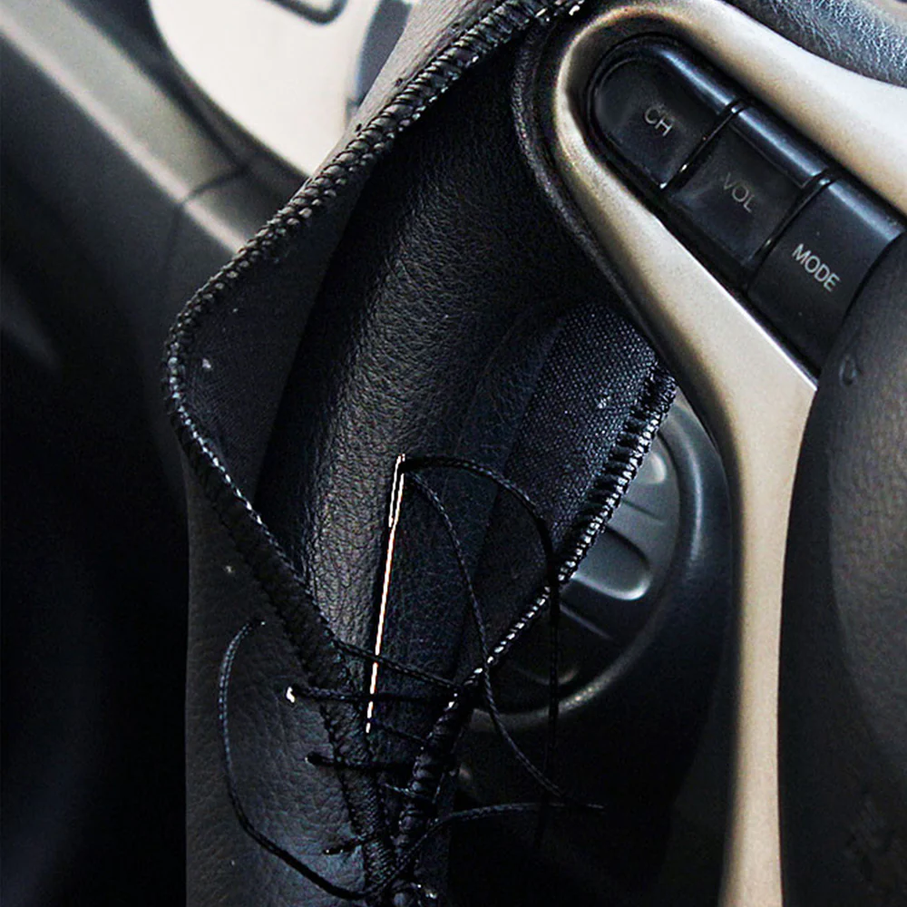 Car Steering Wheel Cover Black - Image 4