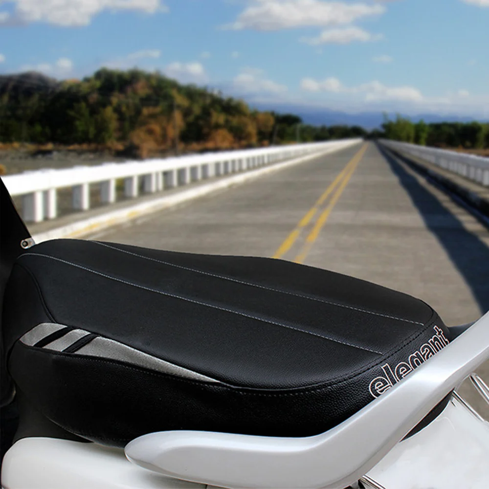Flash Sports Scooter Seat Cover Black and Silver - Image 3
